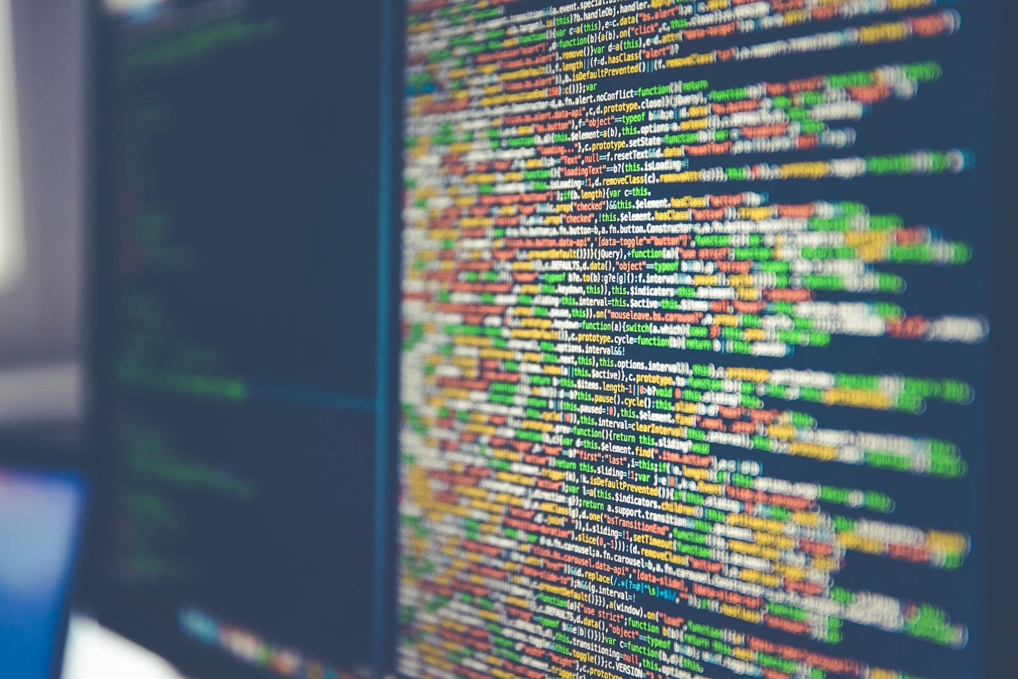 Using AI for Effective Compliance Control